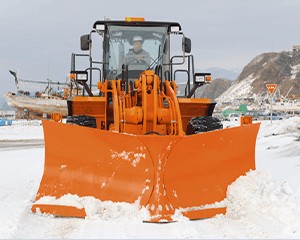 Vプラウ除雪車