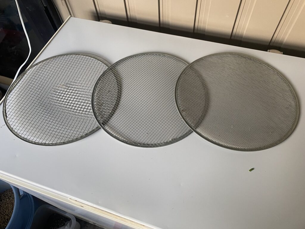 仕分け用の網