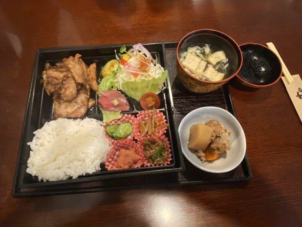 生姜焼き定食